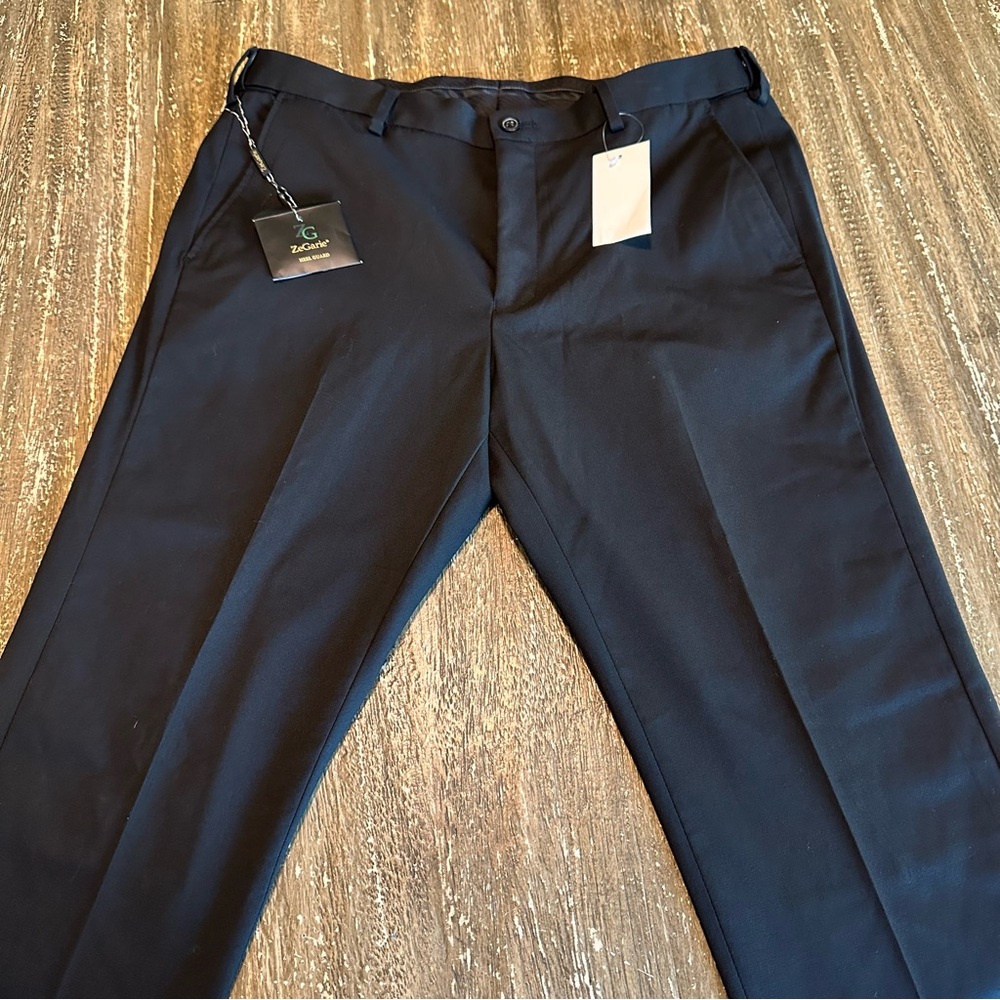 NWT Men's ZeGarie Heel Guard Slim Fit Dress Pants Slacks Black, 34W